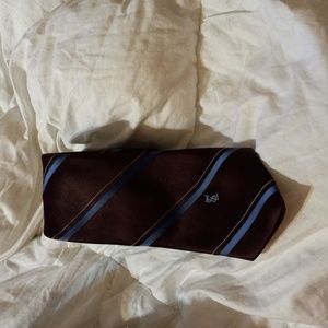 Yves Saint Laurent tie  👔